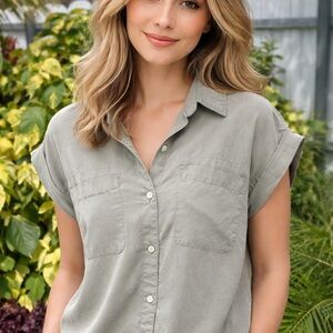 Marc NY Women’s Short Sleeve Button Front Top in Sage Green